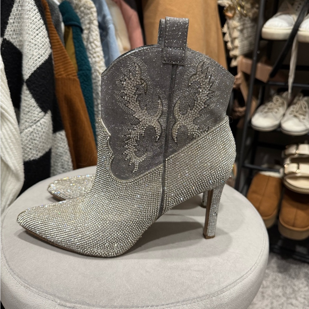 Elegant Silver Women's Ankle Boots